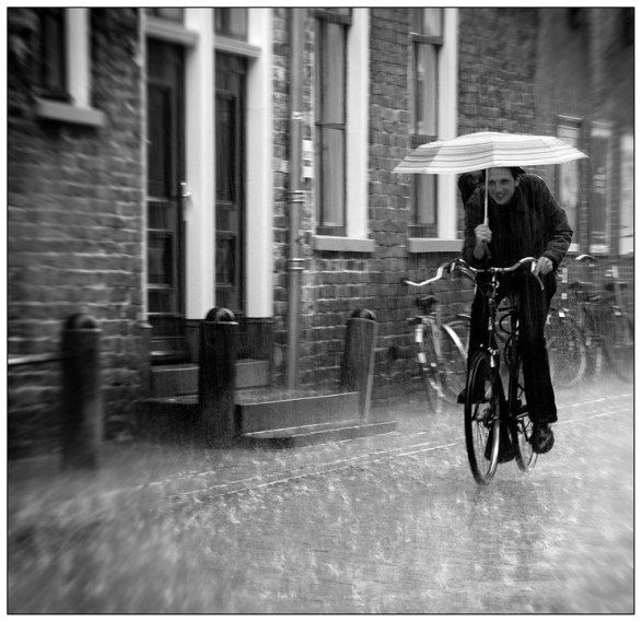 Cyclist in cold rain 2017