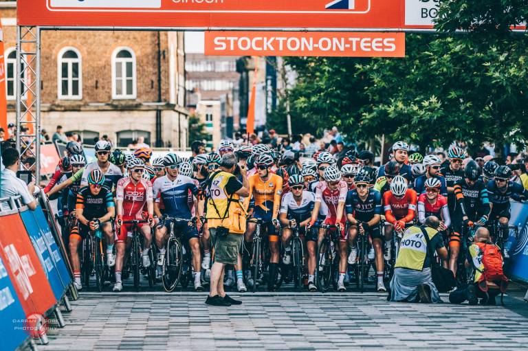 37111426_1949517621759805_247141751175774208_o